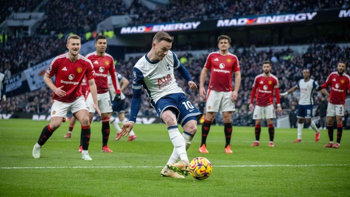 **Prediksi Final Liga Europa Spurs Vs MU: Setan Merah Unggulan Juara**