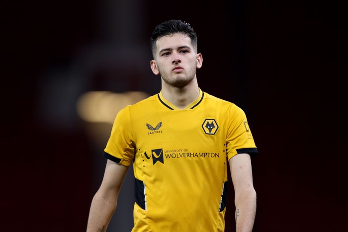 Justin Hubner: Pemimpin di Balik Layar Wolves U-21 Musim 2024/2025