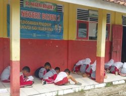Pemkab Pandeglang Kirim Utusan Usai Siswa SD Belajar di Teras, Apa yang Dilakukan?
