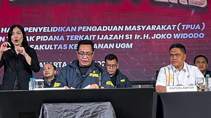 Bareskrim: Ijazah UGM Jokowi, Asli atau Pembanding? Membongkar Misteri Identiknya!