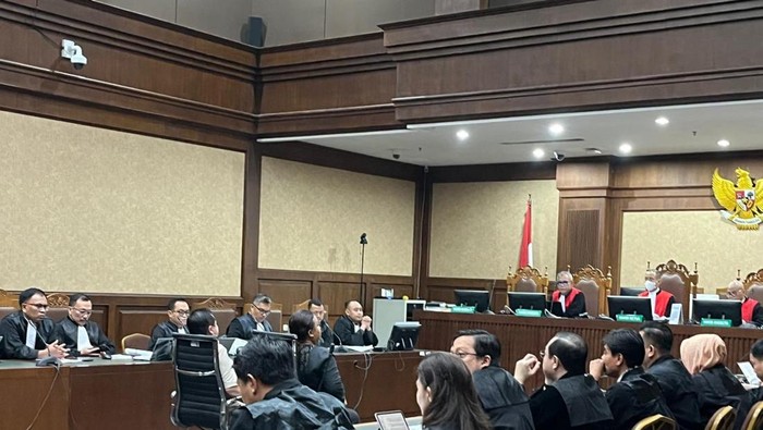 Eks Kader PDIP Ngaku Lapor Hasto Usai Serahkan Duit ke Mantan Komisioner KPU - Update 1