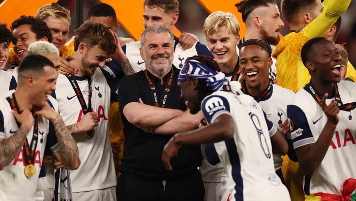 **Spurs Juara Liga Europa, Postecoglou: Fokus di Eropa sejak Januari!**