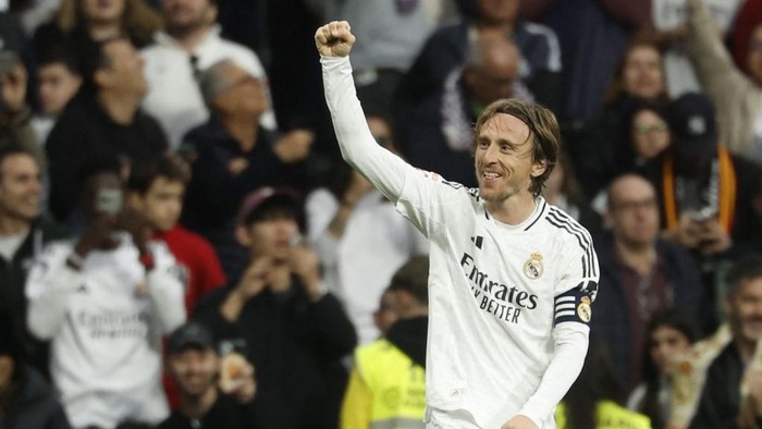 **Perez: Modric Selamanya di Hati Real Madrid**