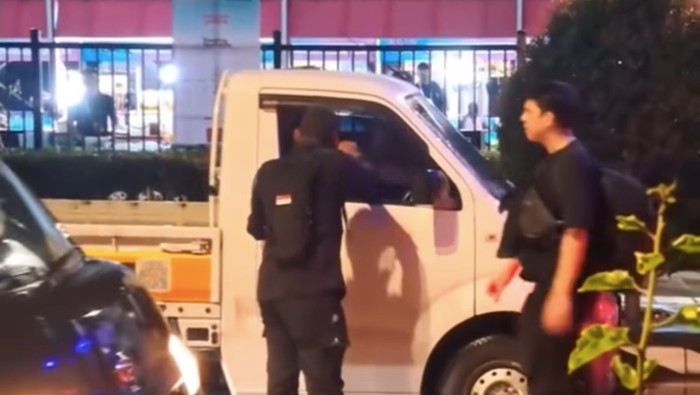 Viral Sopir Pikap Dipukuli Sekuriti di Istora GBK Usai Konser - Update 1