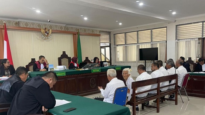 Penipuan Silsilah Keluarga di Bali: Nenek 93 Tahun Jadi Bagian dari 16 Terdakwa