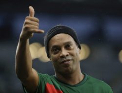 **Ronaldinho: Doa Juara Liga Champions untuk PSG vs Inter Milan**