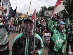 **Istana Upayakan Solusi Potongan Ojol 10%, Diskusi Intens Dalam Proses**