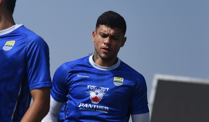 Ciro Alves Ungkap Alasan Pergi dari Persib: Kontrak dan Kebijakan Klub