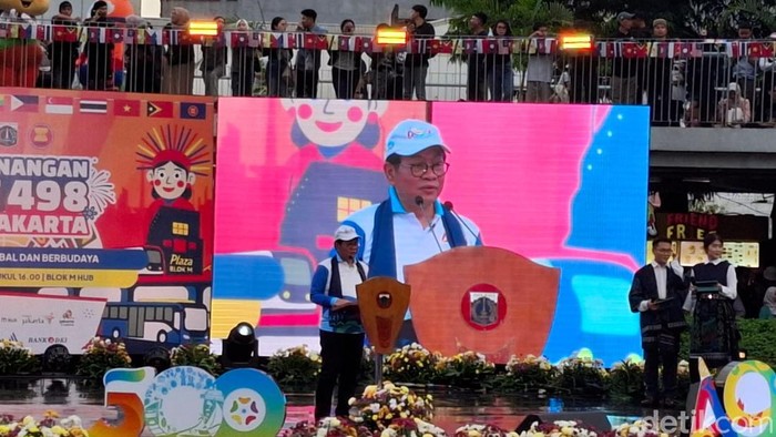 [Pramono Gembira Blok M Jadi Hub Baru, Pamerkan Pedestrian-Transportasi Umum]
