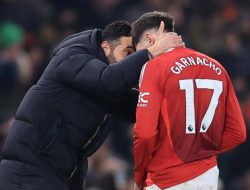 **Amorim Tetap di MU, Garnacho Diberi Lampu Hijau untuk Hengkang**