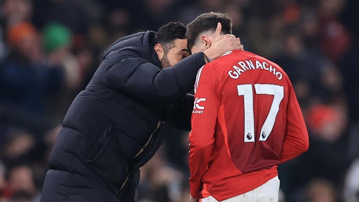 **Amorim Tetap di MU, Garnacho Diberi Lampu Hijau untuk Hengkang**