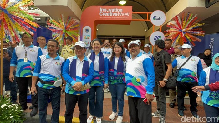 Pramono: Banyak yang Jatuh Cinta di Blok M, Patah Hati di Blok M - Update 1