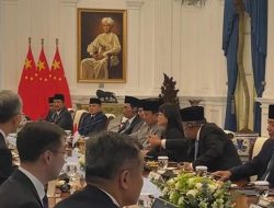Prabowo dan PM China Li Qiang Bahas Keamanan Maritim di Istana