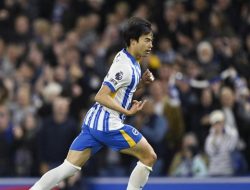Mitoma, Bintang Muda yang Menyala di Radar Arsenal!