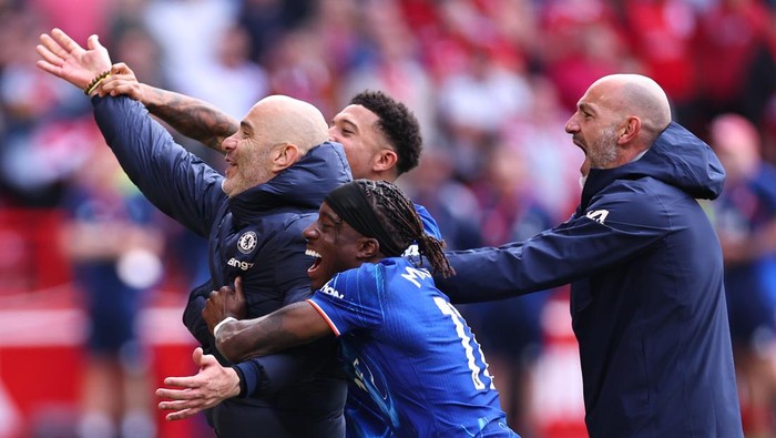 Maresca Balas Kritik Chelsea Usai Raih Liga Champions: EF-Off!