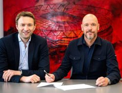 “Erik ten Hag: DariMU ke Bayer Leverkusen, Begini Kisah Penyelamat Anyar Bundesliga!”