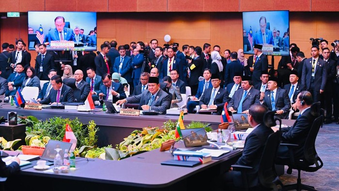 Prabowo: ASEAN, Sukses atau Mitos?