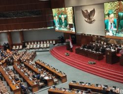 **Sidang Paripurna Penutupan Masa Sidang DPR RI, Pemberian Kewarganegaraan untuk 4 Pesepakbola Putri**