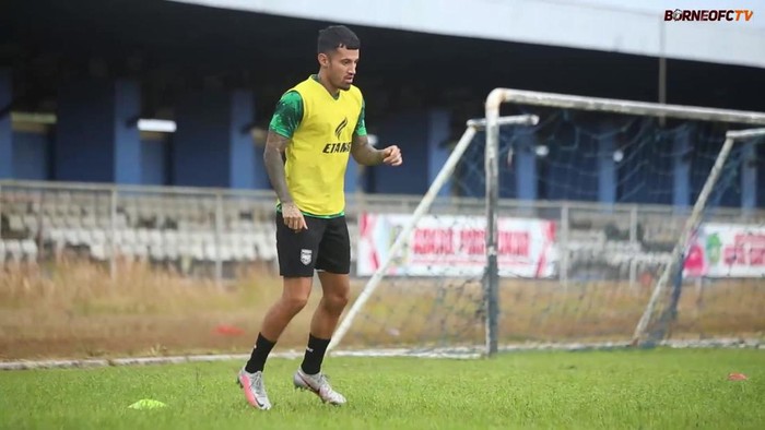 [Klaim Kluivert: Lilipaly Adalah Panutan Terbaik Timnas Indonesia]