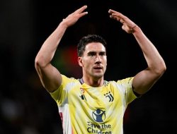 Vlahovic Sembunyikan Masa Depan, Fans Minta Jawaban Jujur!