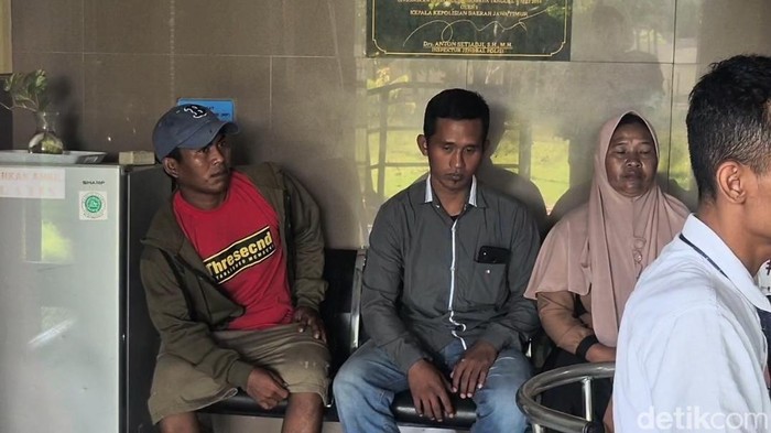 Wanita di Probolinggo Dituduh Dukun Santet, Rumahnya Dilempari Bom Ikan: Kisah Tragis Asma yang Menjadi Sasaran Warga