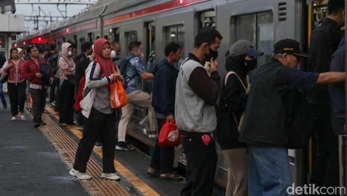 Cara Cek Harga Tiket KRL Jabodetabek, Simak Tahapannya! - Update 1