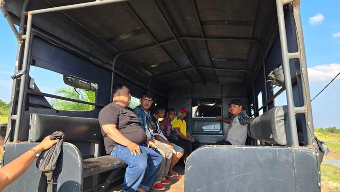 **Tim Raga Tangkap 9 Orang Tersangka Keributan Lahan di Pekanbaru**