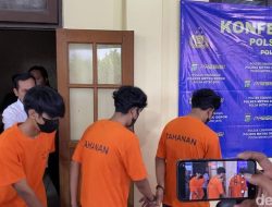 Curi Perhatian! 3 Bandit Begal yang Bacok Kurir Depok Ditangkap, Sudah Merampok 6 Lokasi