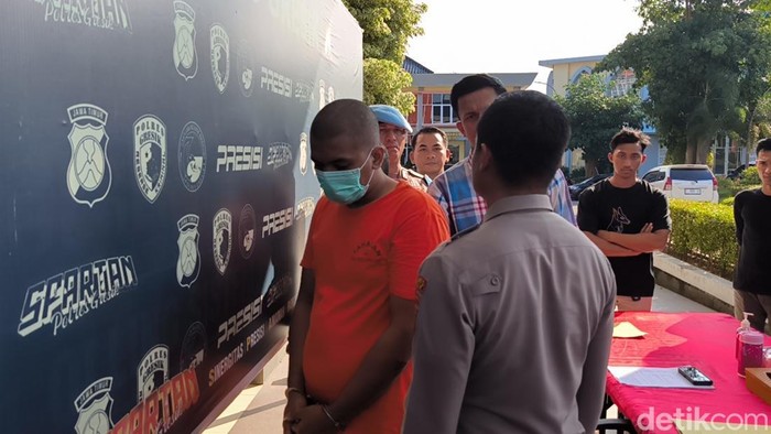 Bejat! Pria di Gresik Perkosa 5 Kali Anak Tirinya - Update 1