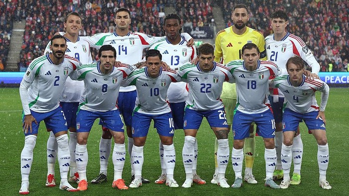 Vieri Terheran-heran Italia Tidak Punya Striker Kelas Dunia: Kisah Mantan Pahlawan Gli Azzurri