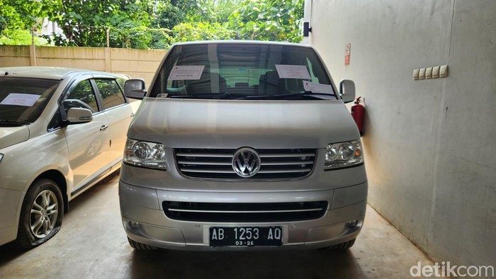 KPK Ungkap Rekaman Mengerikan di Balik Lelang Mobil VW Rafael Alun hingga Moge yang Total Rp20 Miliar!