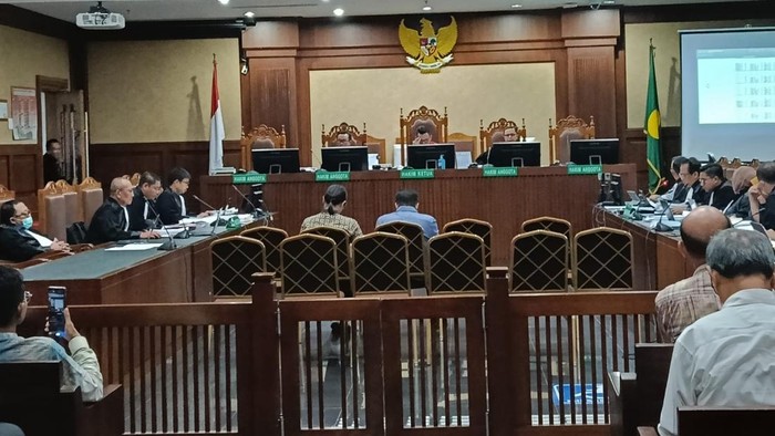 Eks Sesmenko Perekonomian Tegaskan: Rakortas Tak Bicarakan Impor Gula Inkopkar, Apa yang Sebenarnya Terjadi?