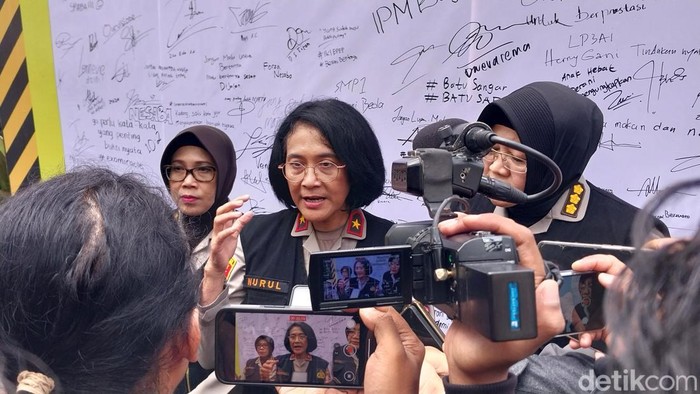 Polisi Usut Kasus Orang Tua yang Telantarkan Anaknya di Pasar Kebayoran Lama