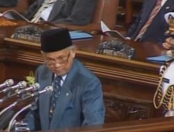 Pidato BJ Habibie: Buka-Bukaan Mengejutkan Soal Kekerasan Seksual Mei 1998!