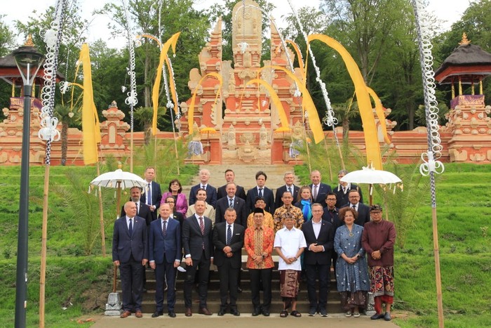 Taman Budaya Bali Hadir Perdana di Eropa, Simbol Persahabatan RI-Polandia - Update 1