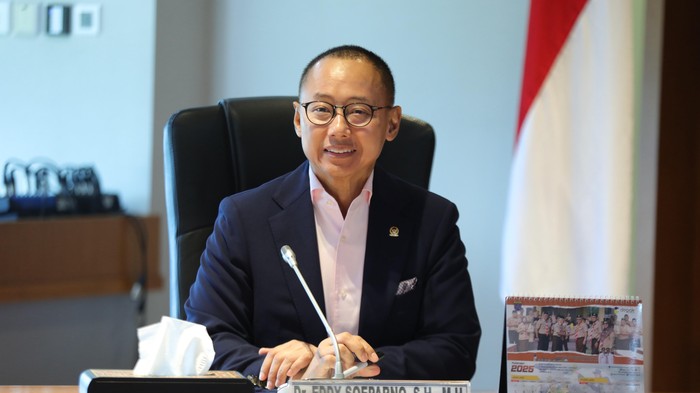 Eddy Soeparno Harap Polri Terus Bertransformasi dan Aspiratif - Update 1