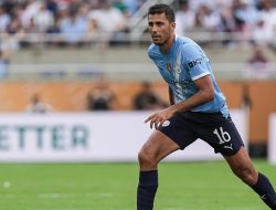 “Man City Waswas, Rodri Cedera Lagi: Ancaman Besar bagi Gelandang Anyar”