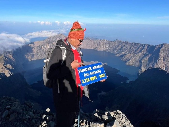 Anggota MPR Ancamungsikan Rinjani Tanpa Konservasi yang Lebih Baik