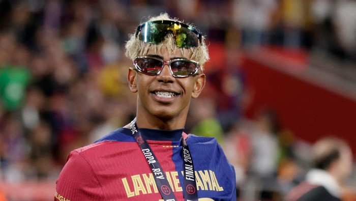 Ansu Fati Cabut, Barcelona Berikan Lampu Hijau untuk Lamine Yamal?