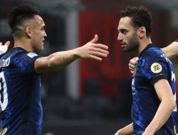 Eks Pemain Inter: Ribut-ribut Lautaro Vs Calhanoglu, Kekalahan Mental yang Memalukan