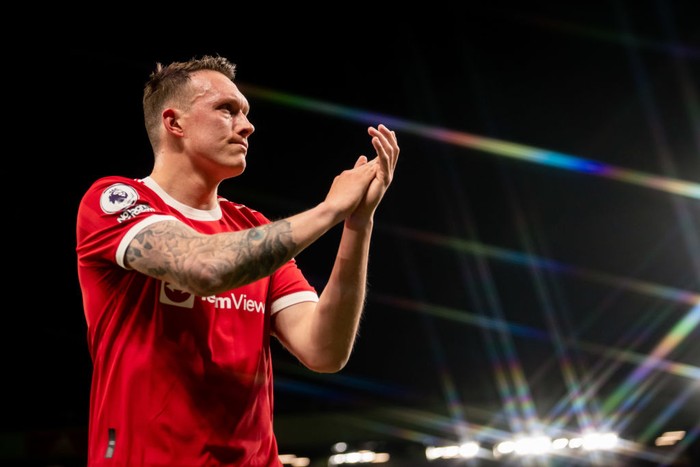 **Starting XI Terbaik MU Versi Phil Jones: Nggak Ada Ronaldo, Namun Pemain Ini Tetap Jadi Kunci!**