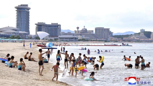 Pantai 'Kelas Dunia' di Korut untuk Sambut Turis Rusia - Update 1