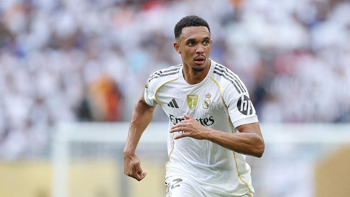 Trent: Mimpi Buruk bagi Kiper, Mimpi Indah bagi Fans!