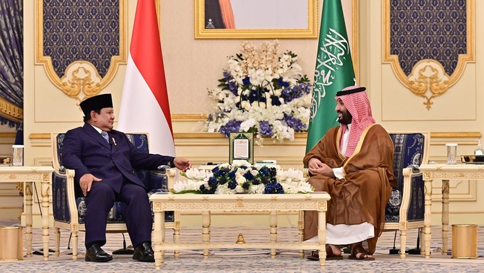 **Prabowo dan Pangeran MBS Setuju Investasi USD 27 M untuk Energi Bersih di Tengah Tren Global Energi Terbarukan**