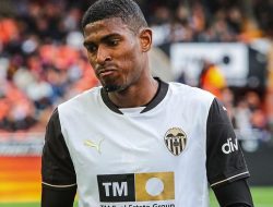 Mosquera Sudah Mantap Pengin ke Arsenal: Bek Valencia Siap Bergabung