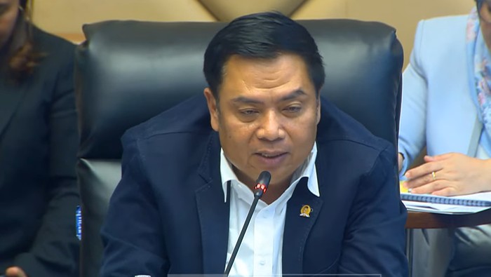 KMP Tenggelam di Selat Bali Makan Korban, Komisi V DPR Panggil Kemenhub: Apakah Ini Tragedi yang Tidak Terhindarkan?