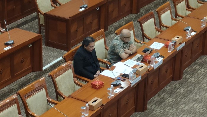 Komisi III DPR Gelar Pertemuan Sensitif dengan Patrialis Akbar, Bahas Putusan MK atas Pemilu yang Menyebabkan Kontroversi