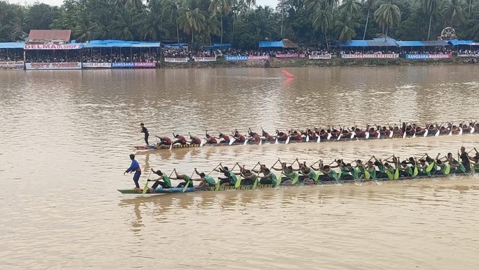 Tren Pacu Jalur Mendunia, Kapolres Kuansing Ajak Warga Lestarikan Budaya - Update 1