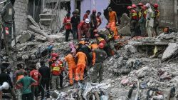 16 Nyawa Tergoyahkan, Gedung Apartemen Ambruk di Pakistan