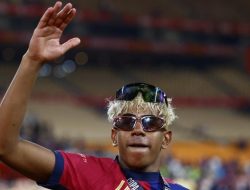 “Lamine Yamal Layak Pakai Nomor 10 Barcelona: Siapa yang Akan Menggantikan Messi?”
